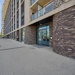Cosy Studio With Access To Gym And Spa Area By Noclegi Renters